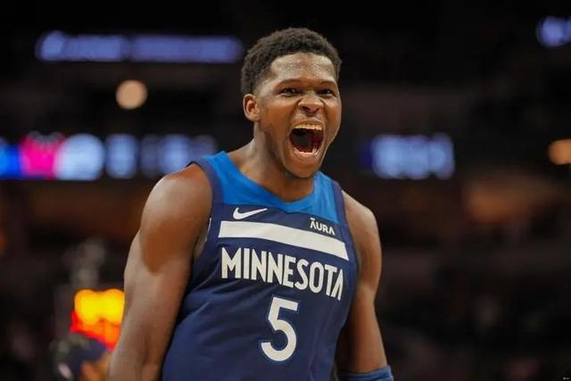 明日NBA季前赛精彩对决：湖人对勇士，开拓者对国王